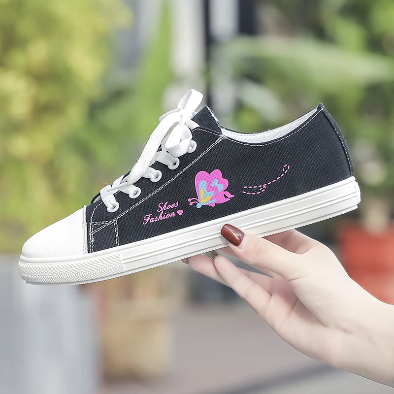 Модная парусиновая обувь удобная на плоской подошве с принтом бабочки и животных