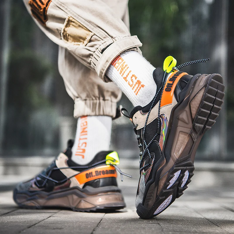 High-quality Men Sneakers Male Running Shoes Breathable Jogging Sport Shoes Gym Designer Walking Zapatillas Hombre Summer 2021