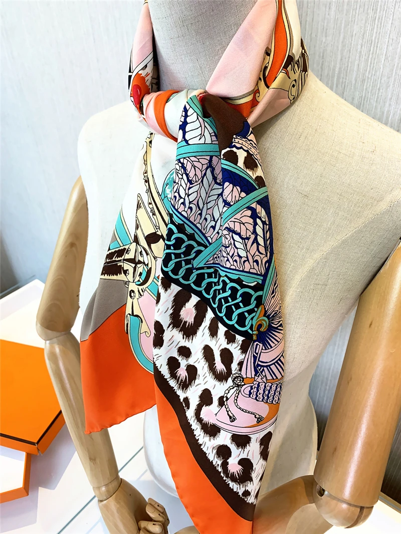 

90cm Leopard Brand Hijab Scarf Women Bandana Handmade Curled Twill Silk Square Scarf Foulard Head Scarves For Ladies 2021 Design