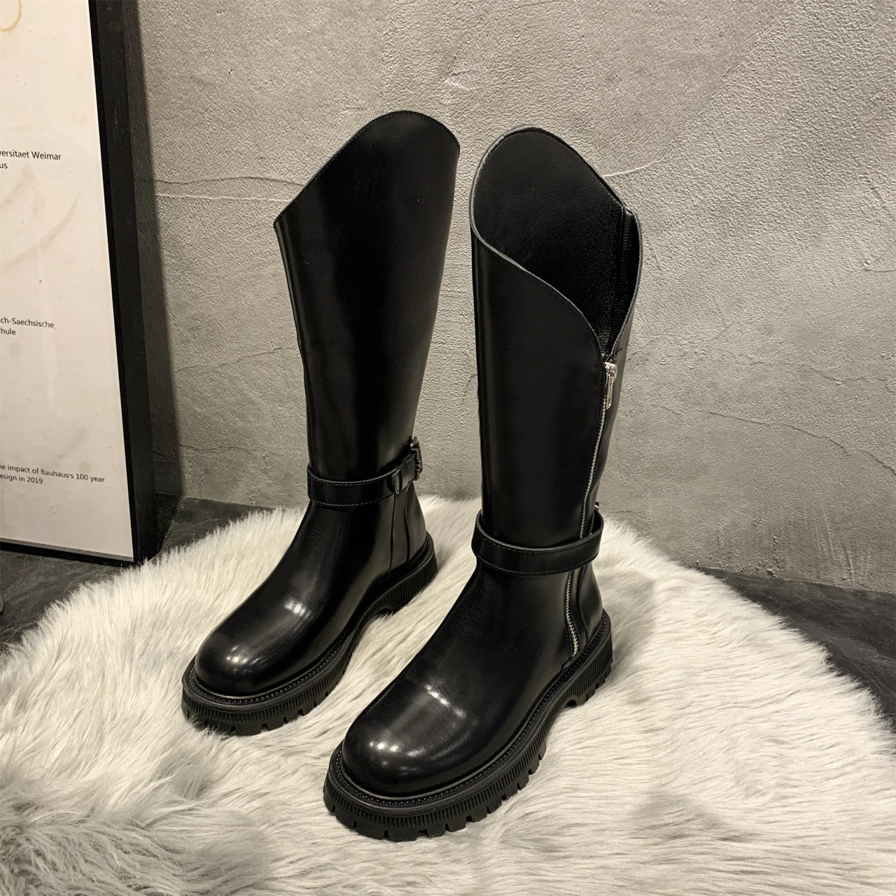 

Сапоги на среднем каблуке-Женская обувь с круглым носком на молнии сабо на платформе Роскошные Дизайнерские осенние сапоги выше колена 2021 г...