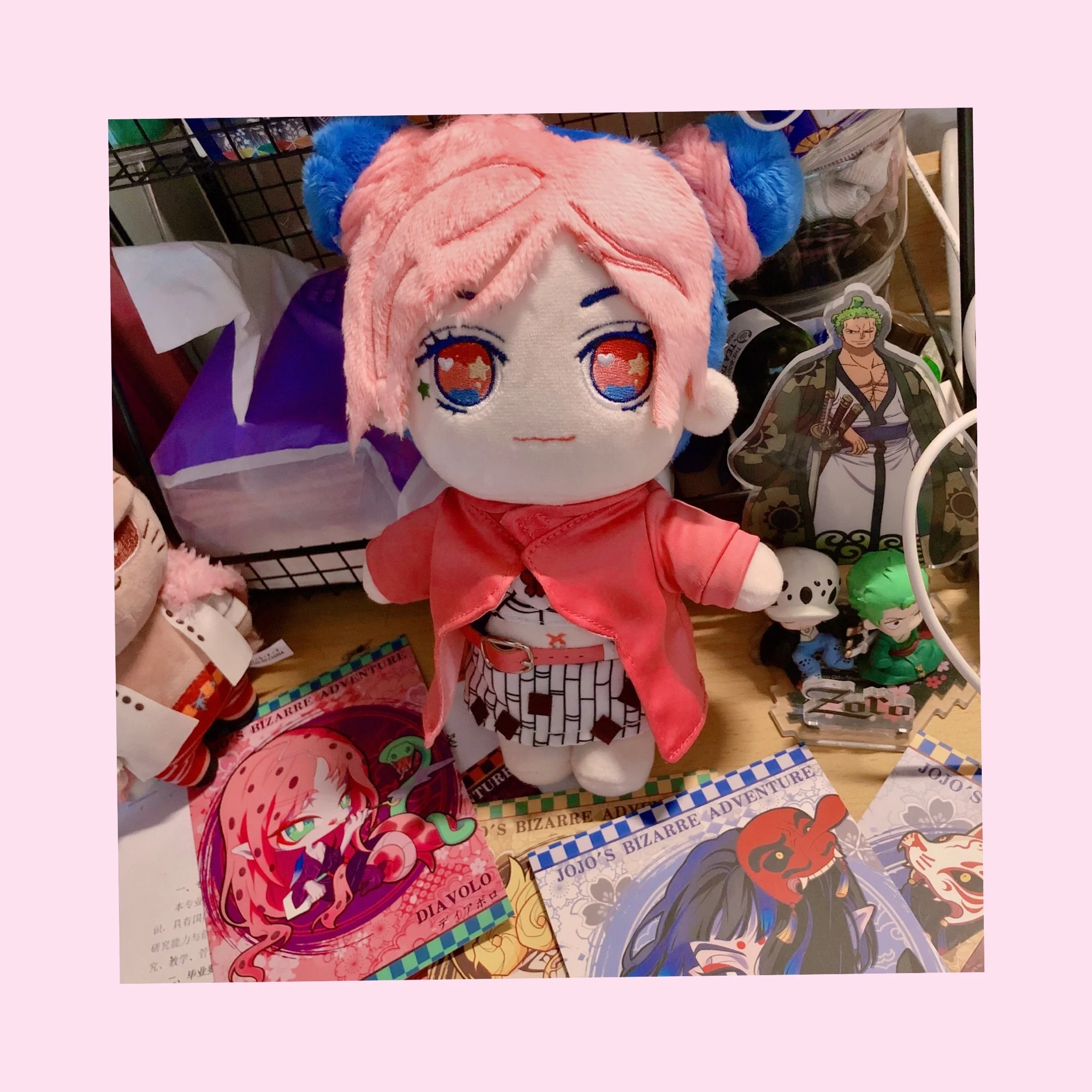 

Anime JoJo's Bizarre Adventure Jolyne Cujoh Cute Cosplay Plush Doll Cushion Kawaii Dress Up Clothing Toys Christmas Gifts 20cm