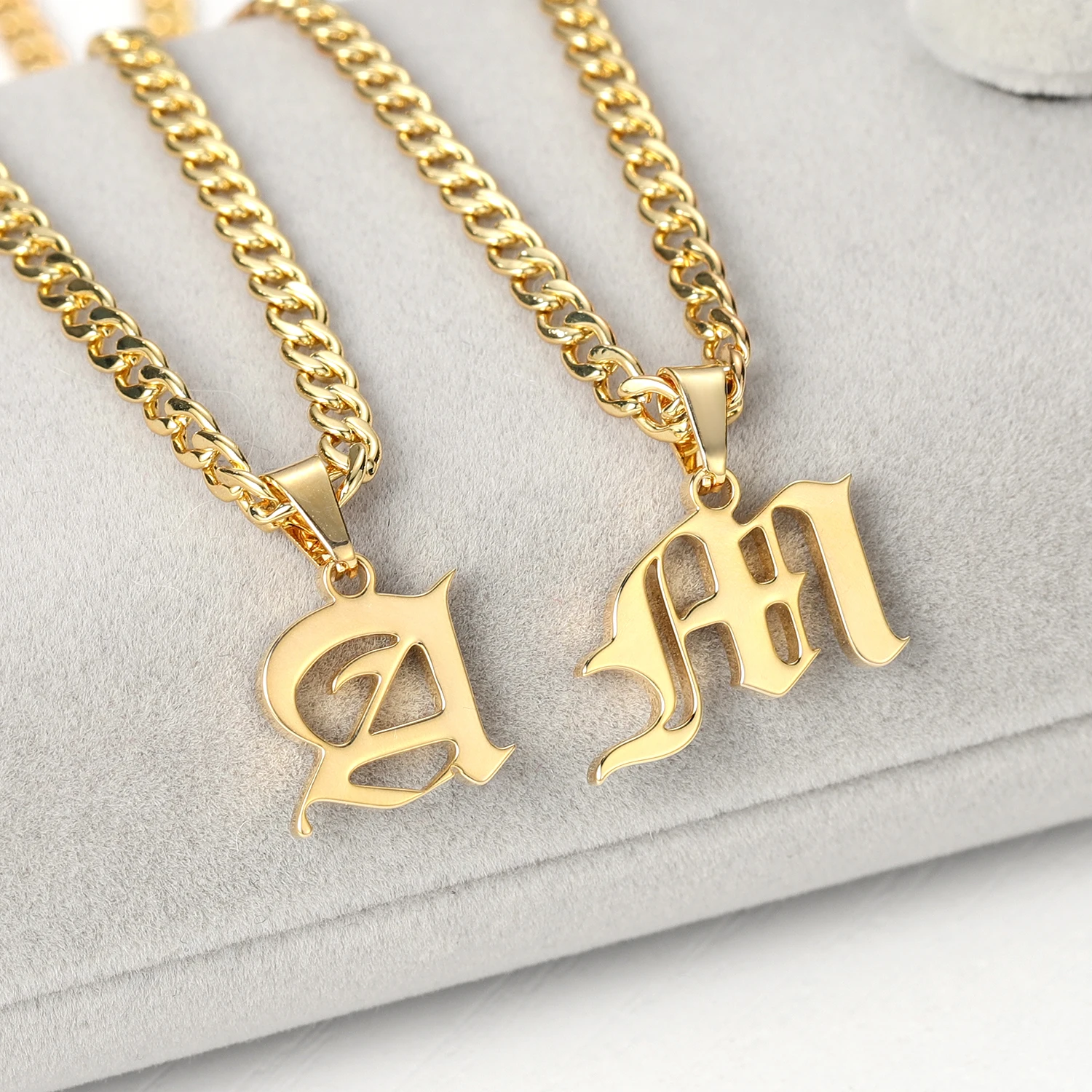 Old English Style Custom Capital Initial A-Z Letter Pendant Necklaces Beauty Vintage Font Personalized Necklace for Women Gifts