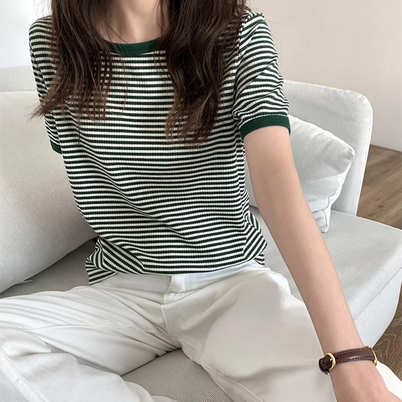 

Fashion Striped T-shirt Women Slim Thin Casual Short Sleeve O Collar T-shirt Summer New Retro Patchwork Soft Knitted Simple Tops