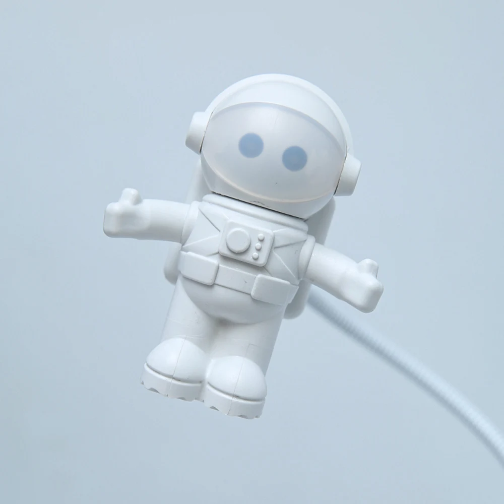 Новый стильный крутой новый Астронавт USB светодиодный регулируемый Ночник