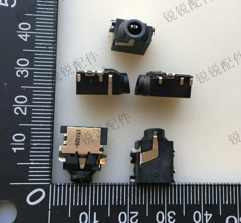 

For HP EliteBookFolio 1040 G1 to G2 female connector connecto headphone jack, such as audio socket