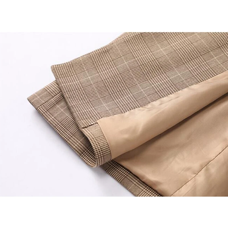 

Sister Fara Spring 2021 Elegant Plaid Notched Blazer Jacket Women Short Loose Single Breasted Coat Office Lady Casual Blazers