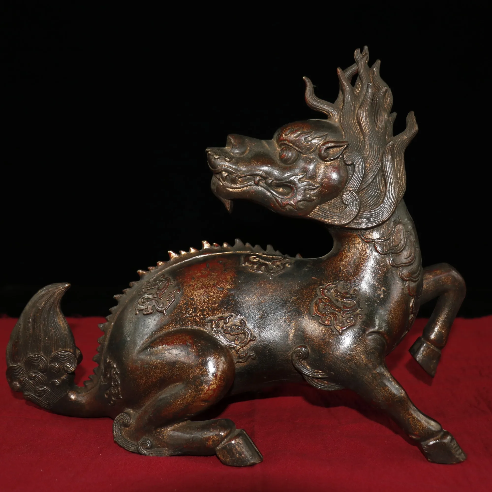 

13" Tibet Buddhism Old Bronze Lacquer Cinnabar Unicorn statue Dragon head lion body beast Town House Ward off evil spirits Lucky