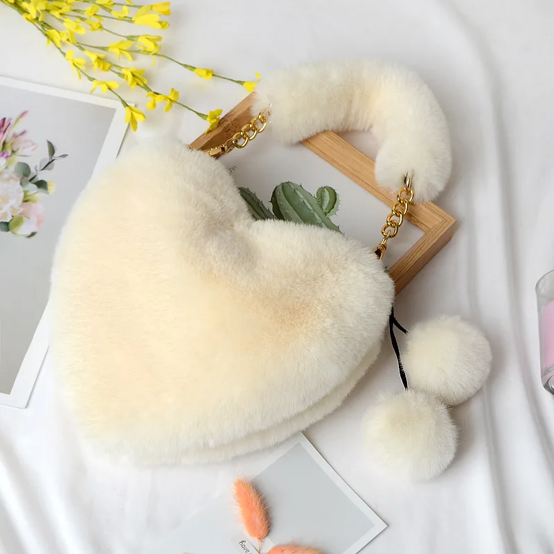 

Winter Women Handbags Faux Fur Messenger Bag Cute Plush Ladies Heart Shaped Shoulder Bag Cute Female Clutch Purse Love Handbags