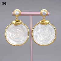 gg jewelry white mop shell flower white pearl yellow gold plated earrings