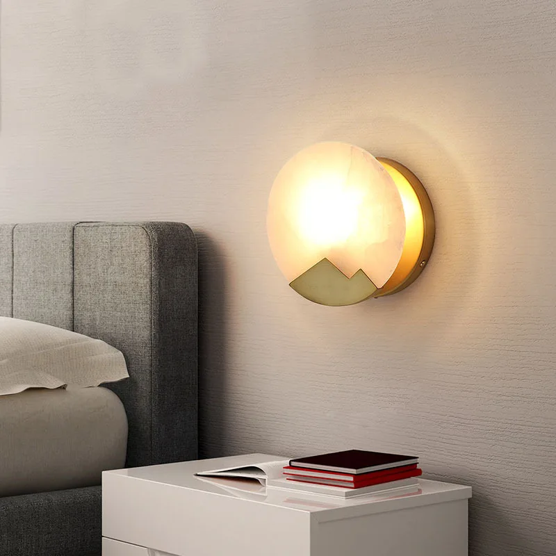 

Винтажный светильник для спальни, настенный светильник, украшение для гостиной, деревянный прикроватный светильник для коридора, настенны...