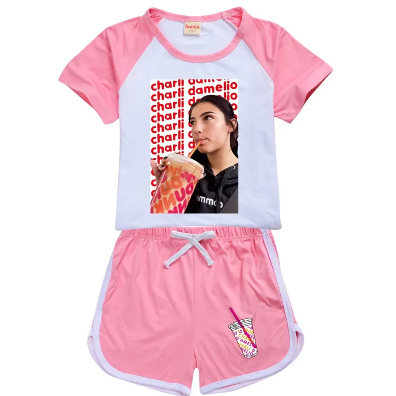 Комплект детской одежды из двух предметов: футболка + шорты и штаны спортивная