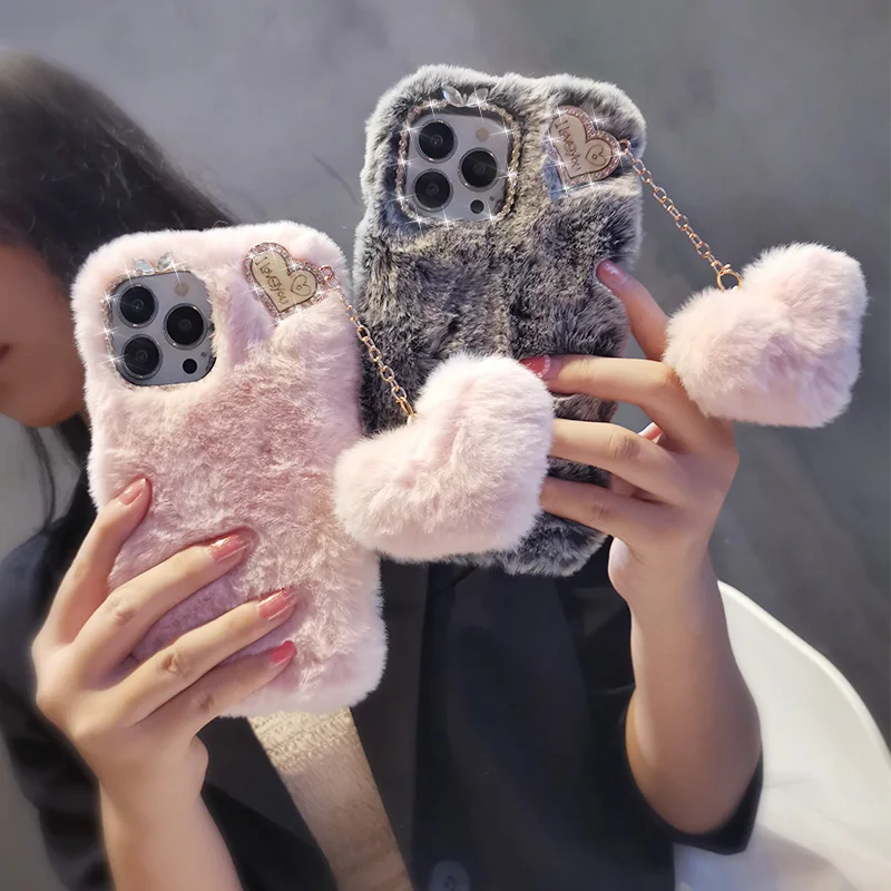

Phone Case Plush Plush For iPhone13ProMax Women's Hair Ball Pendant Diamond Lens Ring Anti-fall Protective Cover Winter