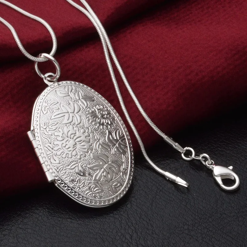 

Vintage Photo Locket Pendant Necklace Retro Jewelry Accessories Women Gift Flowers Leaves Pattern 45CM