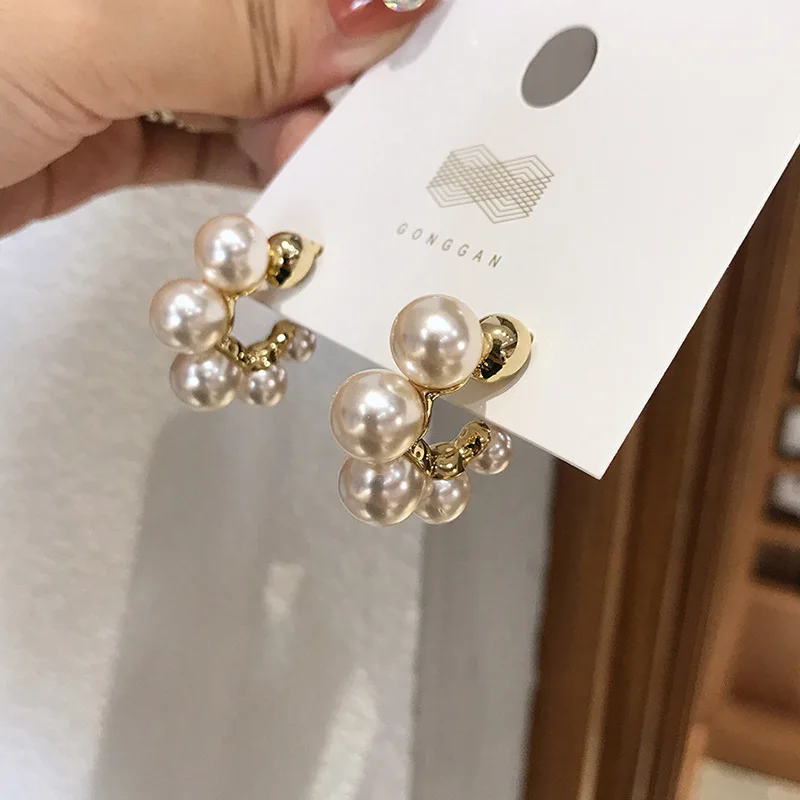 

TIMEONLY Temperament Oversize Imitation Pearl Hoop Earrings for Women Ladies Delicate Accessories Simple Korean Style Earring