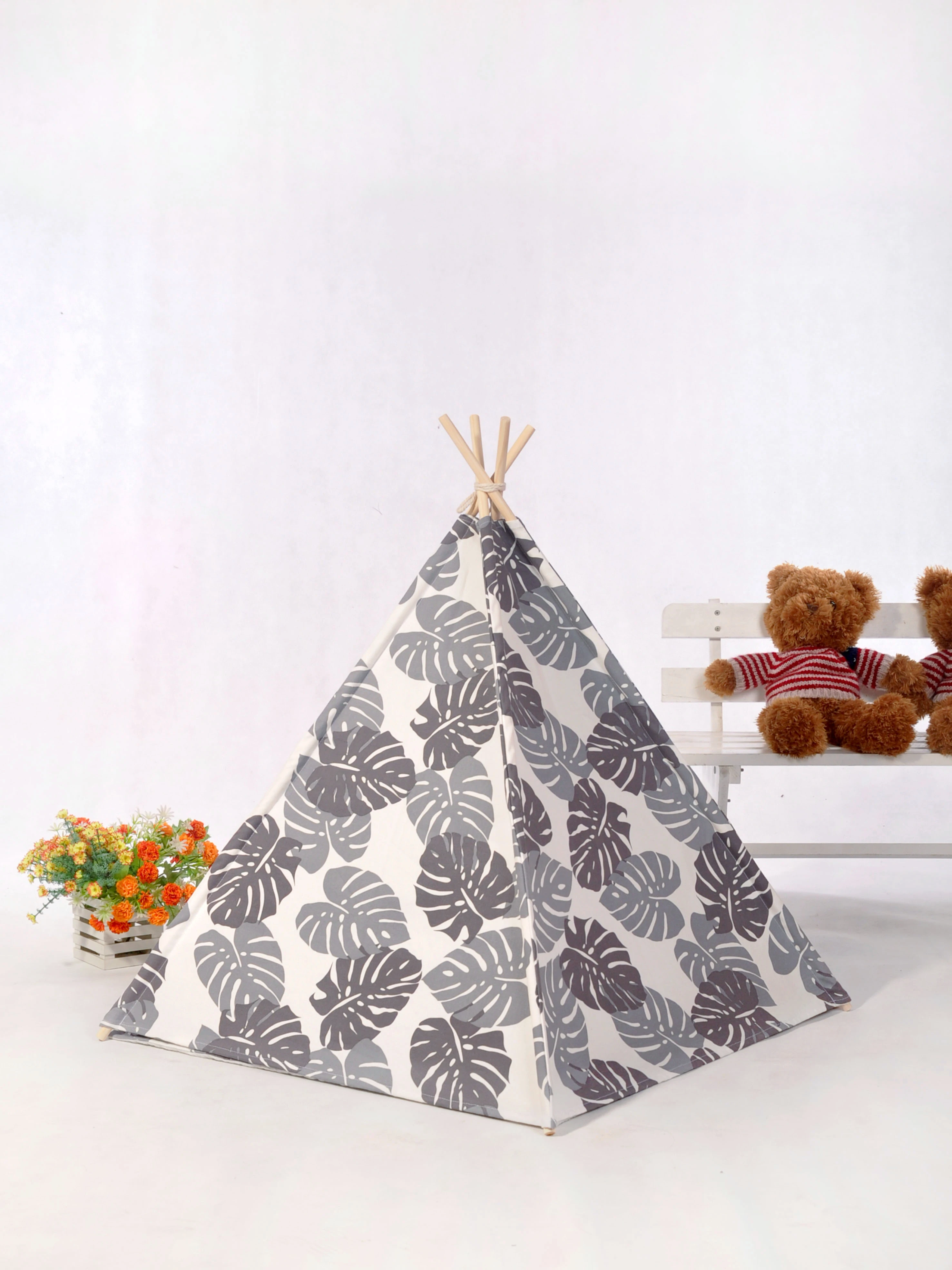 

Canvas Dog Teepee without Mat 24" Tall