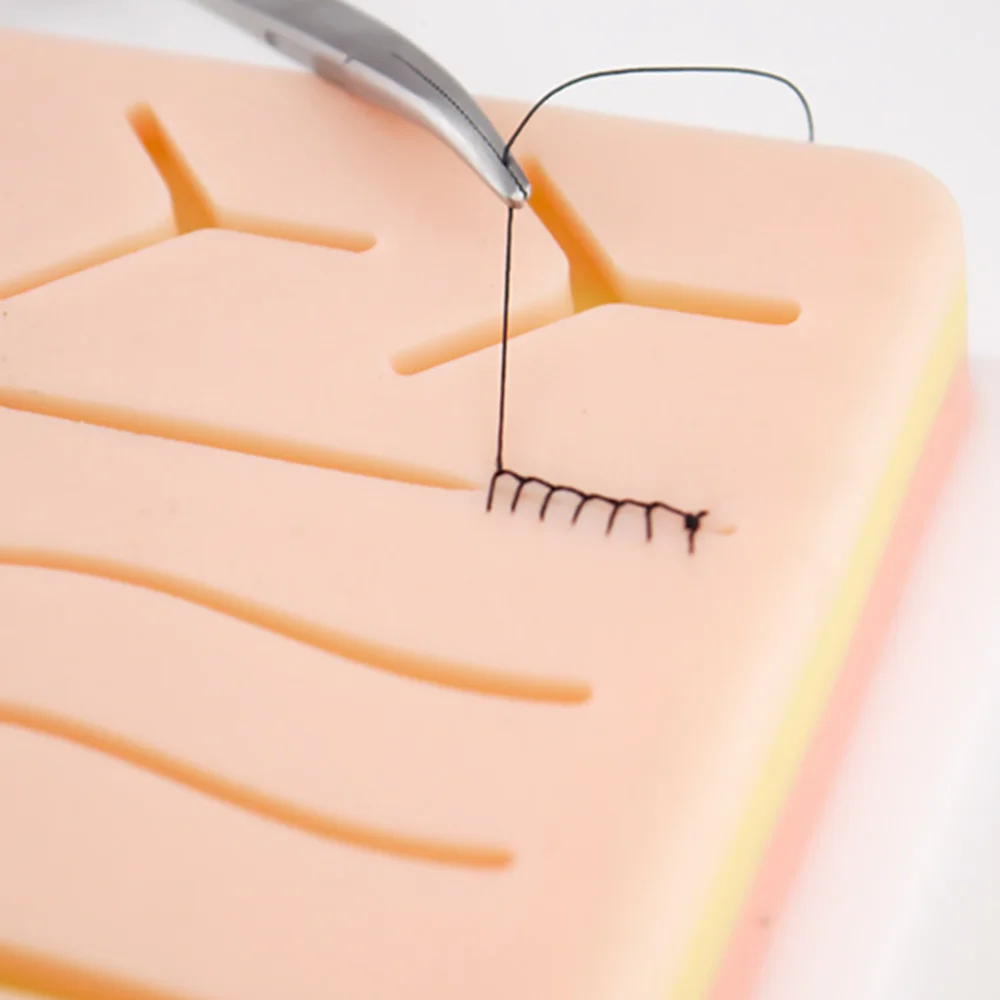 

1pc Silicone Simulation Human Skin Suture Material Training Module for Student