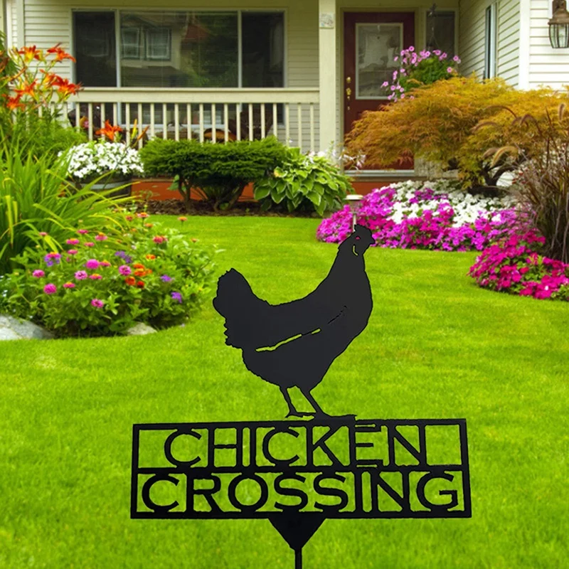 

Metal Chicken Yard Sign Decor with Letters Chicken Crossing Hollow Animal Silhouette Art for Garden Decoration Outdoor