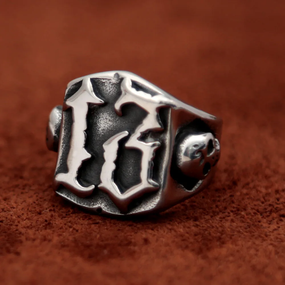 

Retro Mens Skull Lucky Number 13 Rings Stainless Steel Punk Biker Ring Hip Hop for Man Boyfriend Biker Jewelry Gift Wholesale