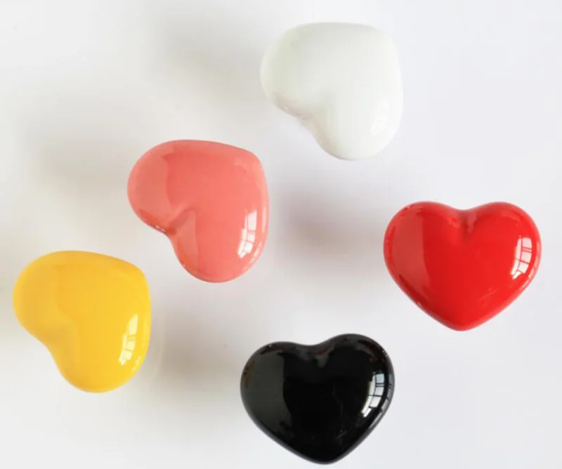 Красочная милая Мультипликация Форма Сердца Керамическая дверная ручка ящик