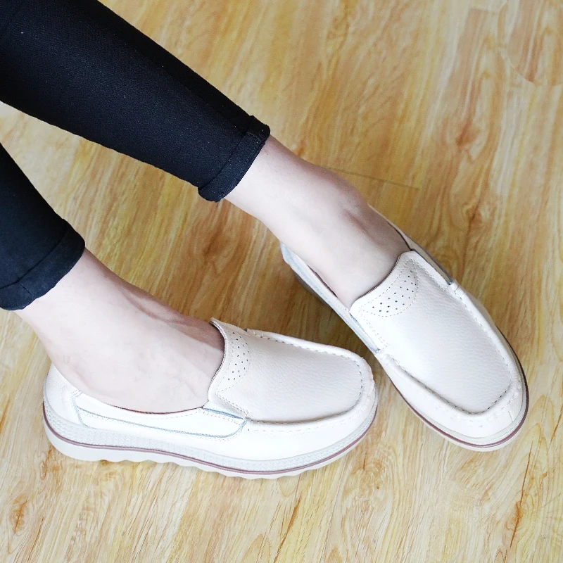 

Genuine Leather Height Increase Flatform Shoes Women Thick Bottom Mother Wedges Casual Sneakers Ladies Plattorm Walking Shoes
