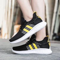 2020 spring and autumn new couple shoes flying woven trend fashion all match shoes breathable sneakers new balance