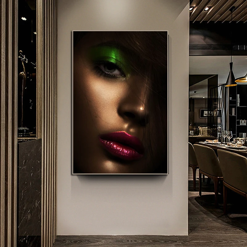 

Women Portrait Canvas Makeup Golden Figure Cuadros Painting Posters Prints Wall Art Picture Art for Living Room Gallery Decor