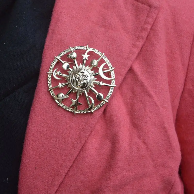 Золотая Звезда Луна солнце галактики руль брошь круглая космическая пара