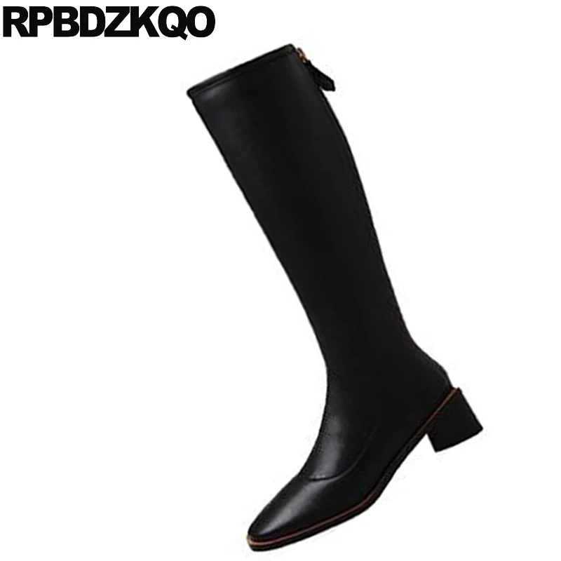 Женские высокие сапоги черные на квадратном каблуке с мехом молнии осень/зиму