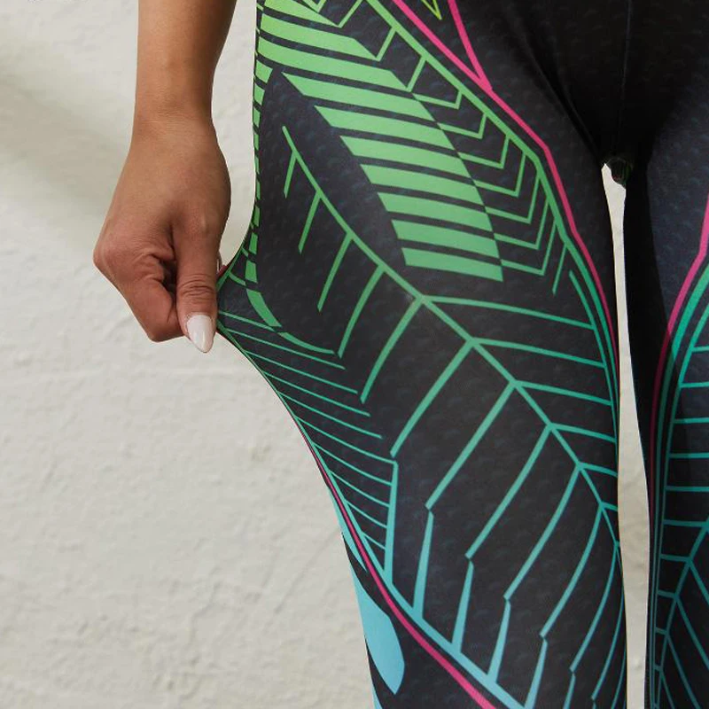 

Women's New Tights Yoga Pants Sports Tights High Waist Sportswear Leaf Printing Stretchy Sports Leggings Tights