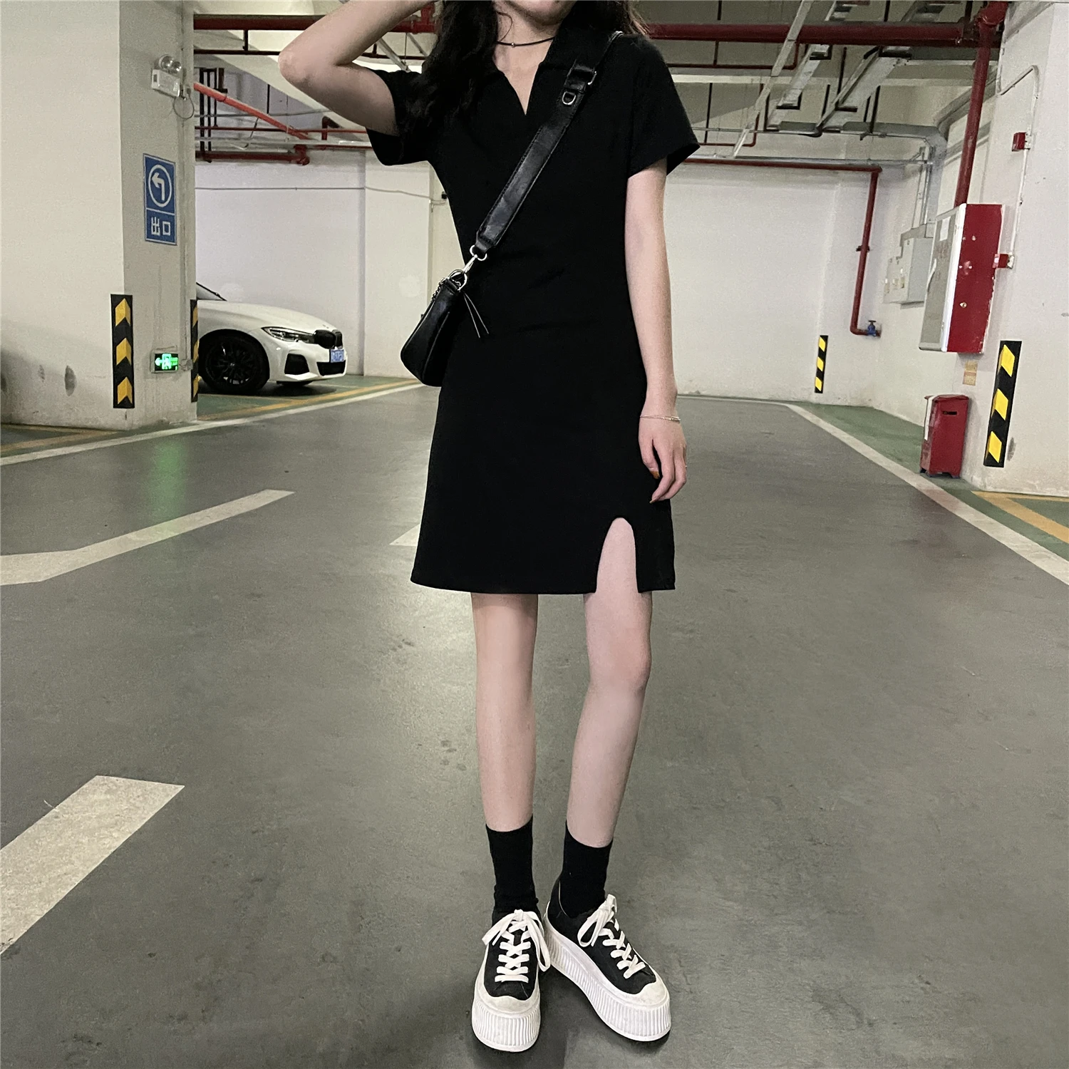 

Summer 2021 New Korean Style French Vintage Dress Niche Split Hot Girl Wind Black Skirt Short Sleeve Dress for Women