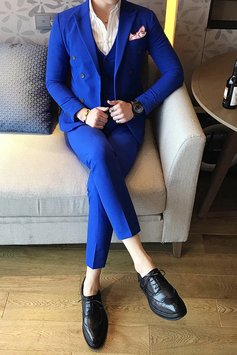 

Plyesxale Slim Fit Mens Double Breasted Suits Red Black White Gray Royal Blue Wedding Suits For Men Three Piece Casual Suit YM6