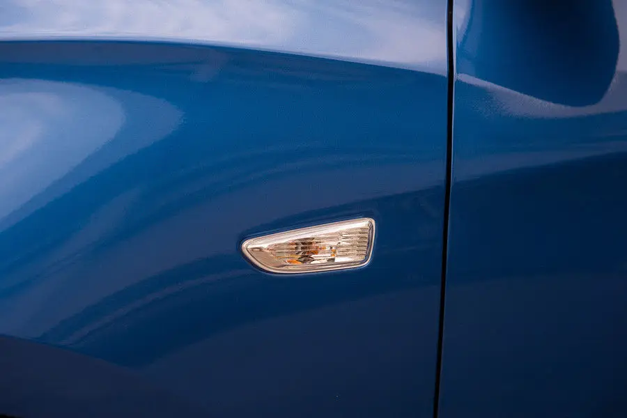 Новый автомобиль Боковая дверь боковая крышка лампы Накладка для Chevrolet Cavalier 2017 |