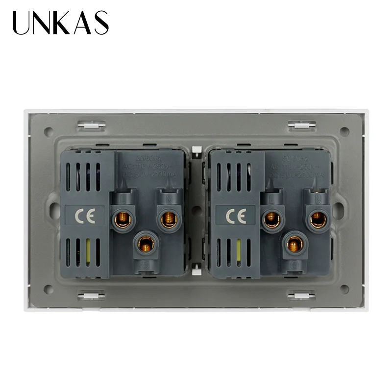 Розетка настенная универсальная с 5 отверстиями и 4 USB-портами | Обустройство дома