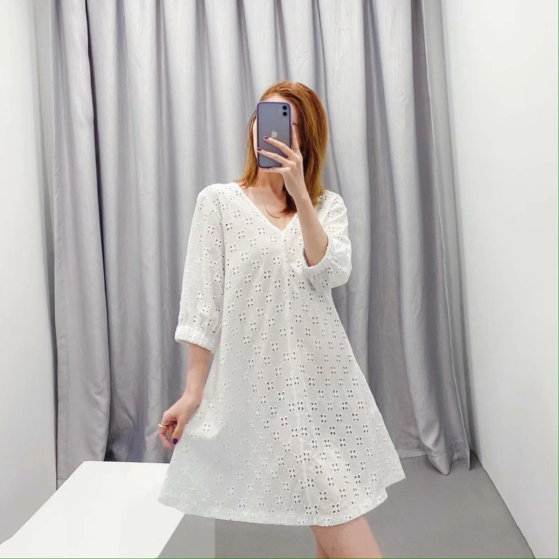 

Women 2021 New Spring Summer Sexy Hollow Short Dresses Ladies V Neck Fashion Embroidery Mid Sleeve Chic Dress For Female