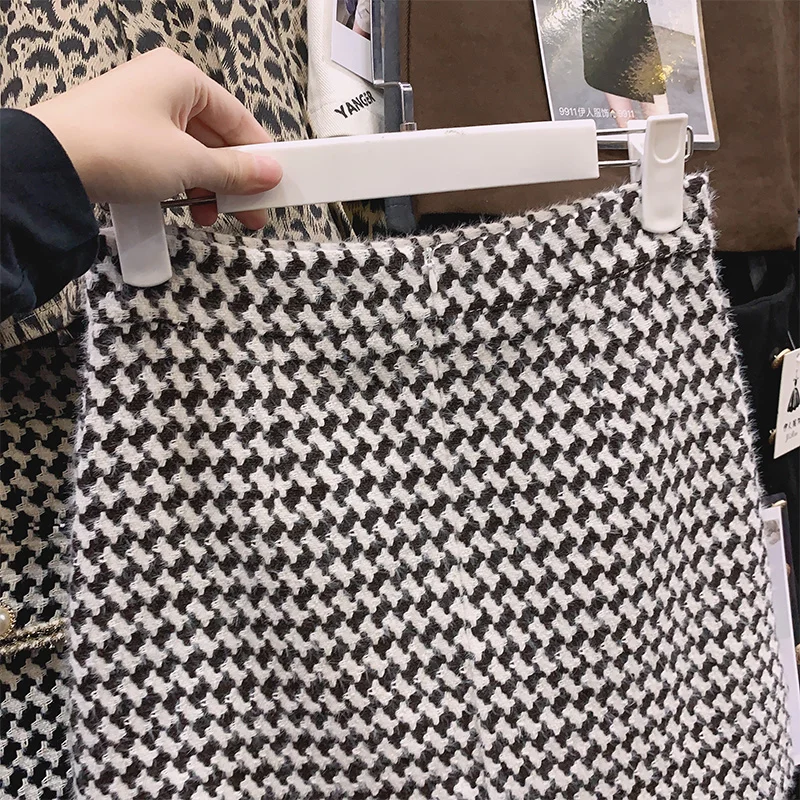 

Vintage tweed skirts grid female han edition joker 2020 new high fashion pockets hip a-line skirt thin