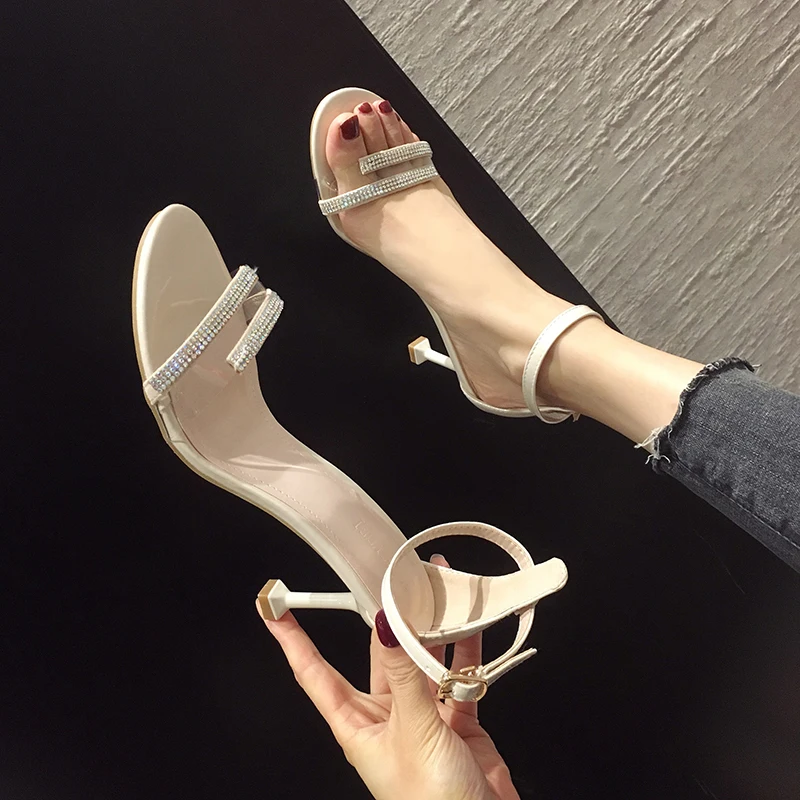 Босоножки из искусственной кожи на высоком каблуке 7 5 см с прозрачными стразами и