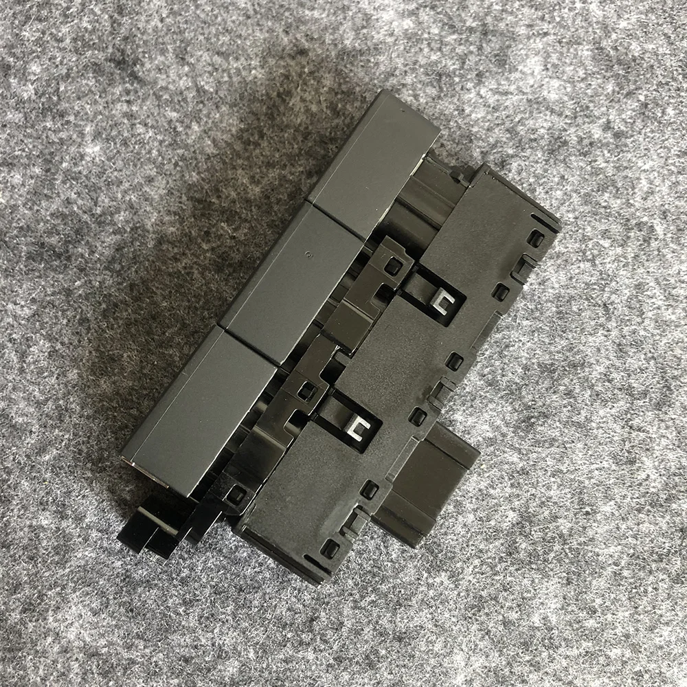 Многофункциональная кнопка PDC PLA Switchw для помощи при парковке 5GG927238E VW Golf GTI e MK7 7 2014