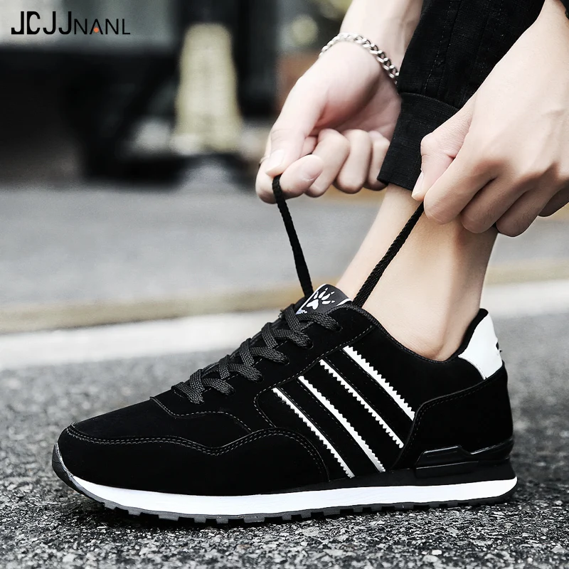 Мужская спортивная обувь для бега кожаная с мехом кроссовки уличная прогулочная