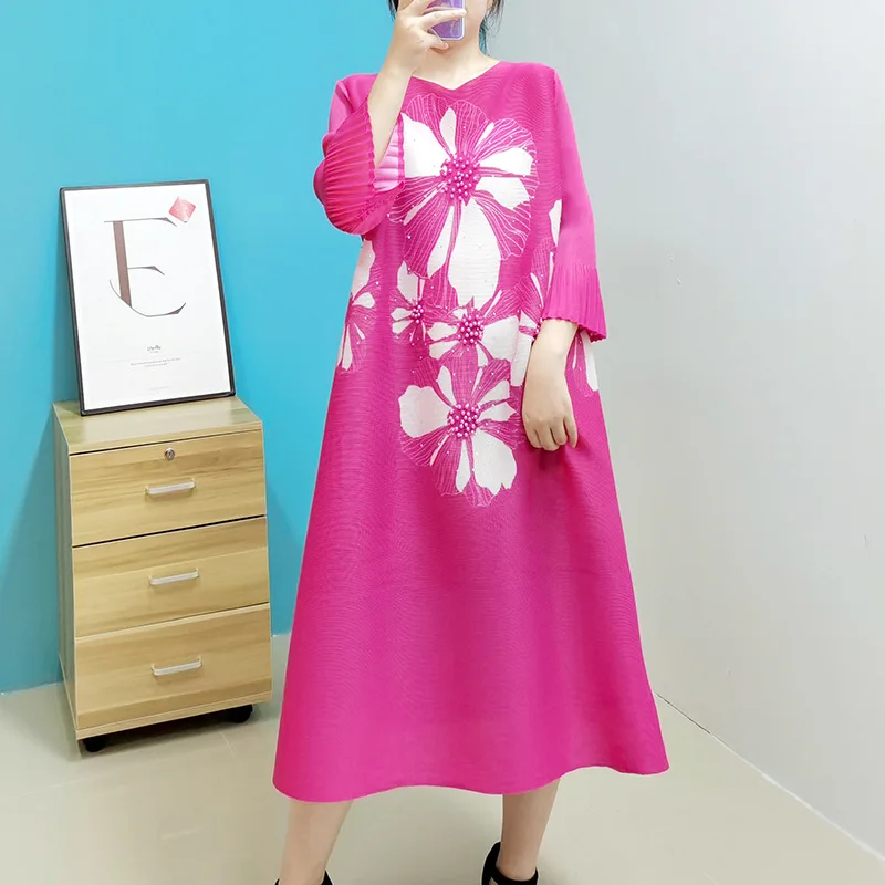 

Dresses women Miyake Pleated Fashion Loose Large Size O-neck 3/4 Sleeve A-line Female Knee-Length Folds High Street Dresses