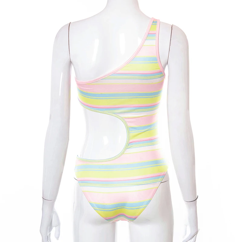 

Bomblook Beach Leisure Vacation Bodysuit Summer 2021 Single Shoulder Hollow Out Playsuit Women Streetwears