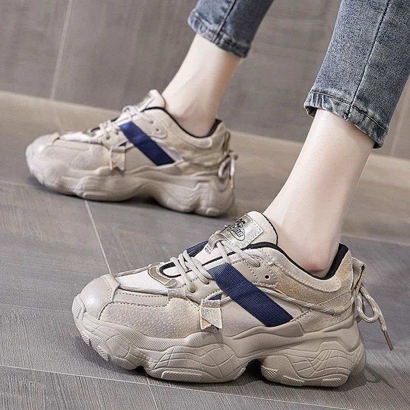 

Daddy shoes female 2021 autumn and winter new Korean round toe casual shoes British style trendy comfortable sports shoes AA-82