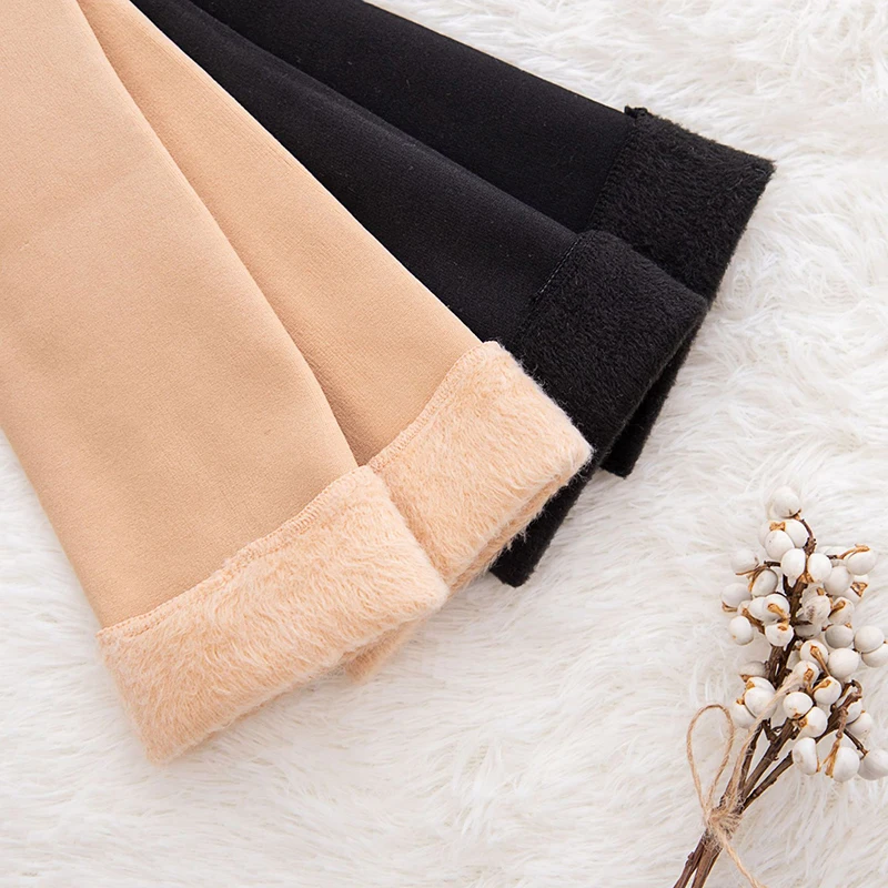 Модные зимние женские теплые бархатные утолщенные домашние носки тапочки