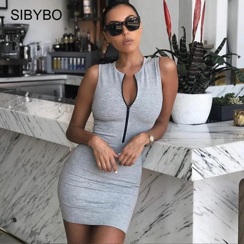 Женское Трикотажное короткое платье Sibybo черное облегающее на молнии без рукавов