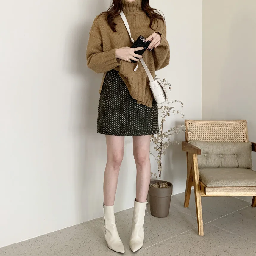 

Korean Fashion Two Piece Skirt Sets Women Khaki Turtleneck Sweater + Mini Pencil Skirt Outfits Elegant Ladies Sets 2021