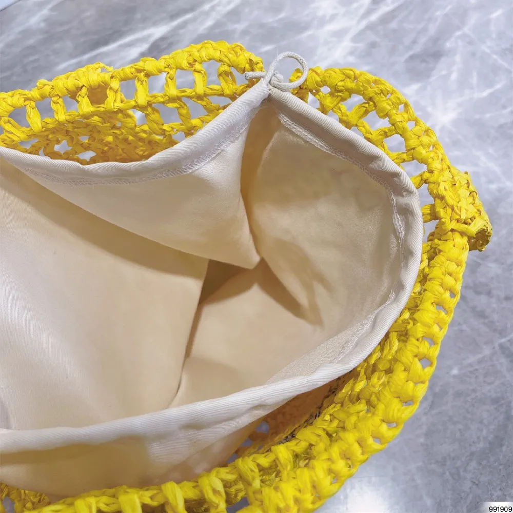 

2021 new style cotton knit women's handbag, ladies mesh hollow tote bag, women's woven shoulder bag, beach bag