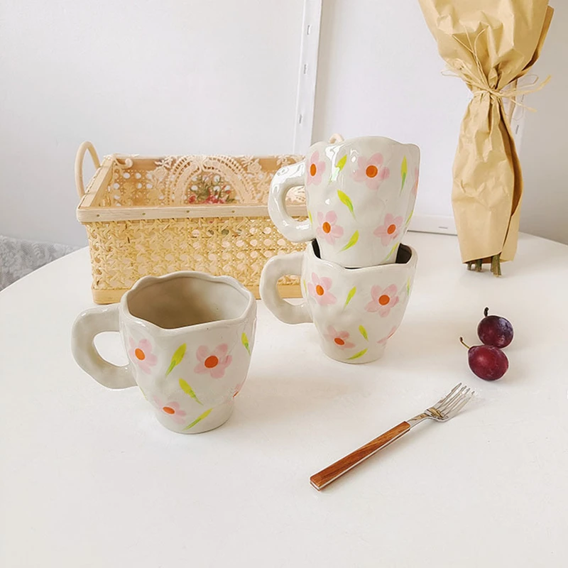 Керамическая чашка CuteLife в скандинавском стиле с белыми цветами кухонная для