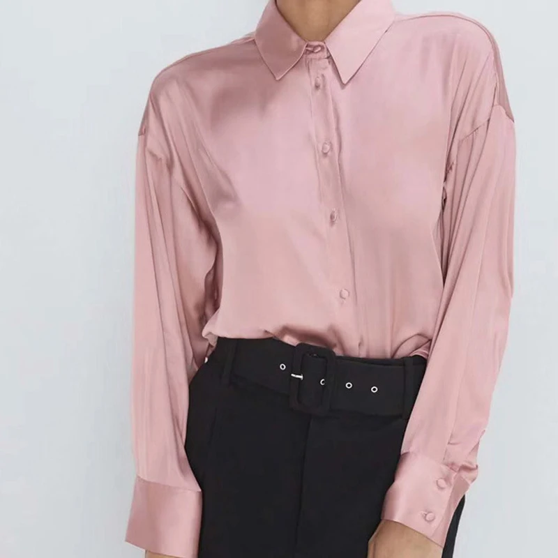 

Shirts & Blouses