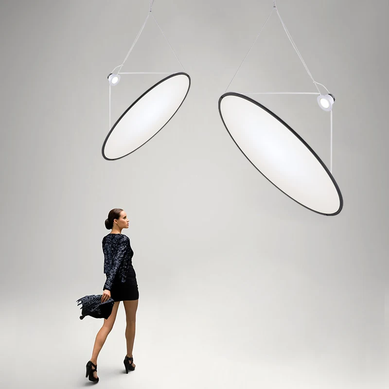 Фото Итальянский дизайнерский подвесной светильник современный черного и белого