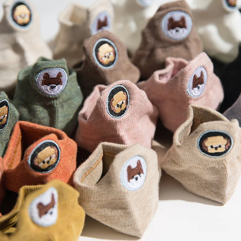 

1 Pair of Cute Couple Socks Japanese and Korean Personalized Fashion Embroidery Animal Cartoon Funny Couple Socks Men and Women