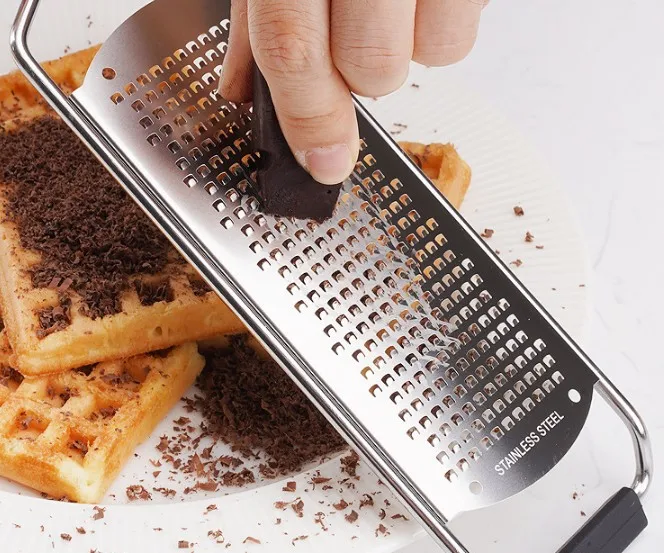 Терка-шинковка для овощей лимон зелень прибор очистки фруктов и нарезки сыра Zester